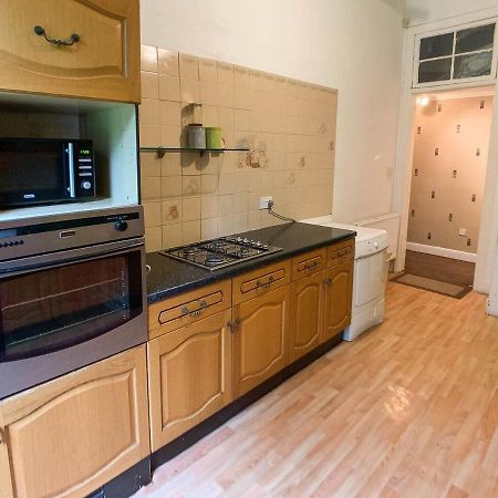 Large Glasgow South Family Home - Free Parking Exterior foto