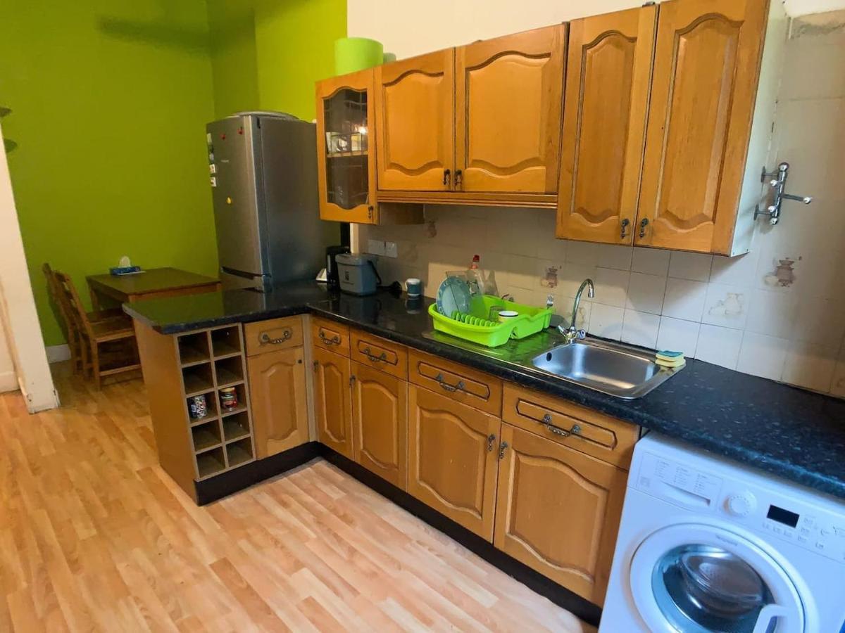 Large Glasgow South Family Home - Free Parking Exterior foto